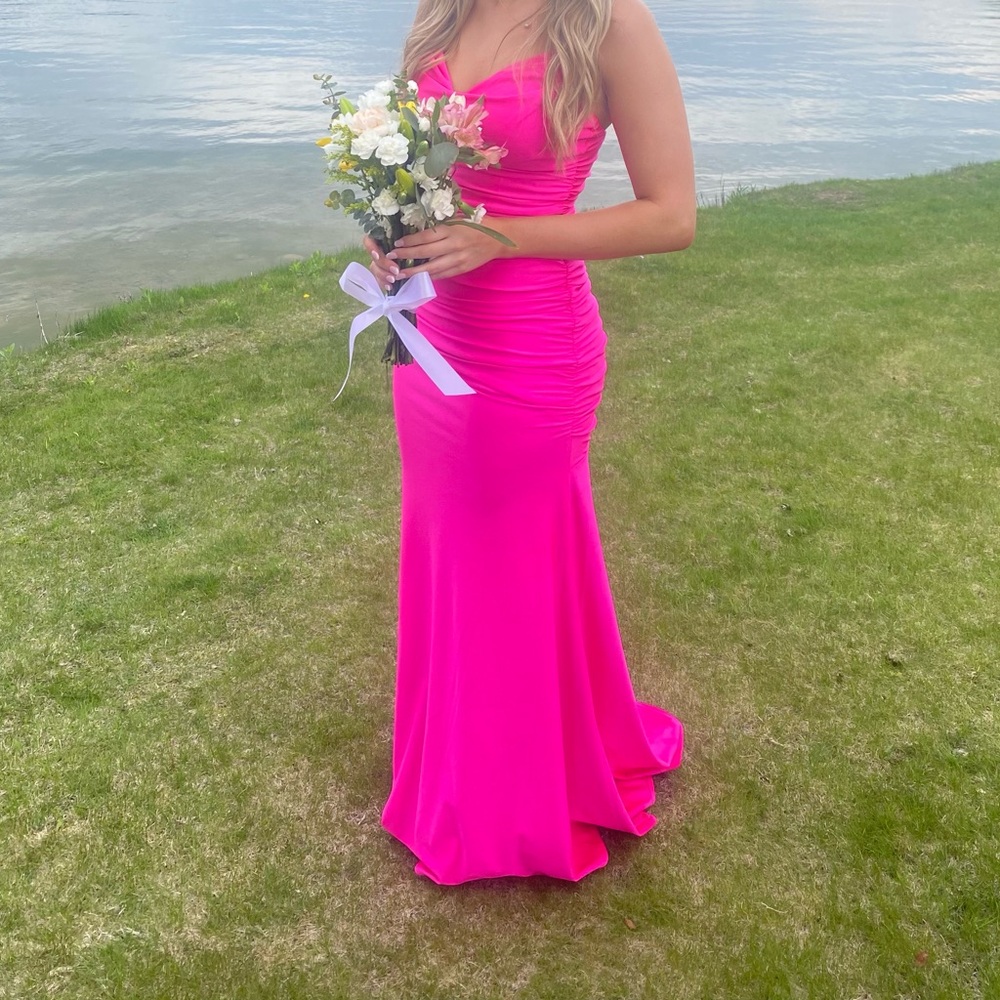 Windsor Pink Prom Dress